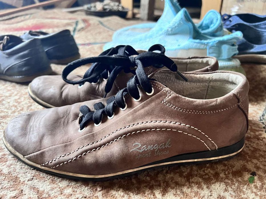 Кросівки туфлі чоловічі 40 41 42 43