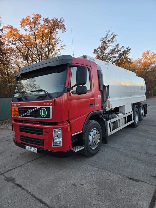 Volvo FM 9  Autocysterna Volvo FM 9 Stokota 3 Komory