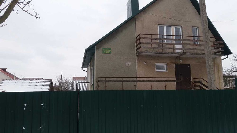 Нежитлові приміщення, площею 98,8 кв. м,  Івано-Франківська  обл.