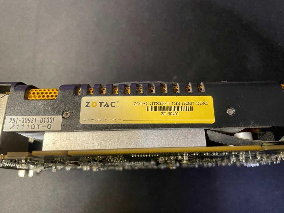 Відеокарта Zotac GTX 550ti 1gb