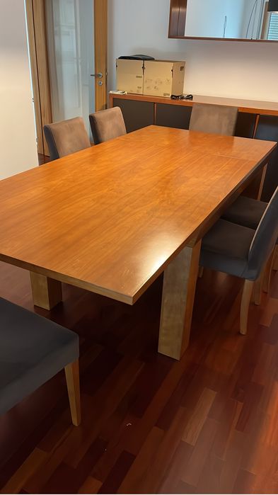Mesa com 6 Cadeiras Cerejeira Nova