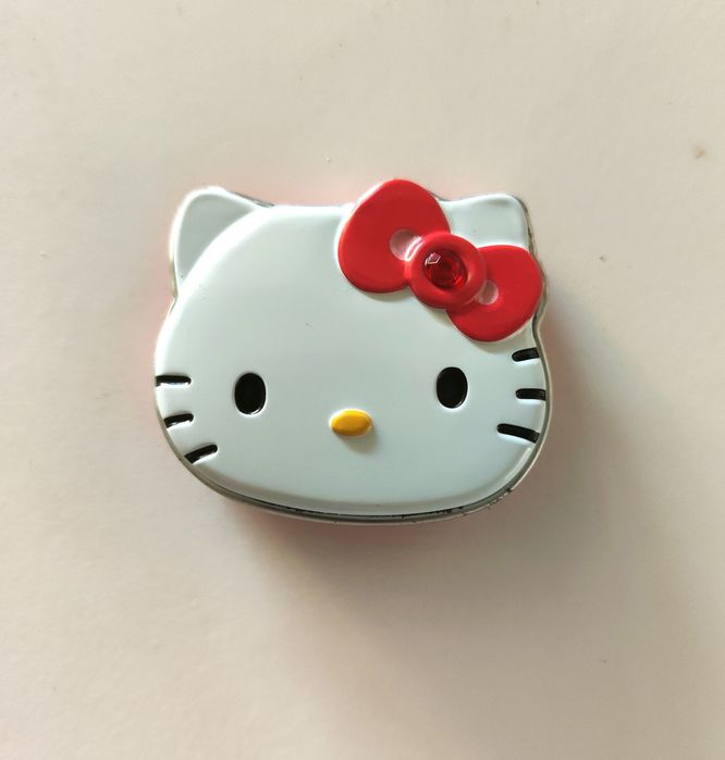 Caixinhas Metálica (com o formato da Cara da) Hello Kitty - 4 modelos