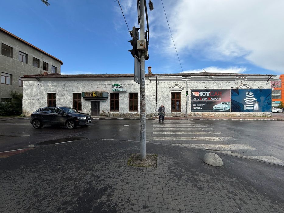ПРОДАЖ Комерційного приміщення вул. Шевченка 340 кв.м