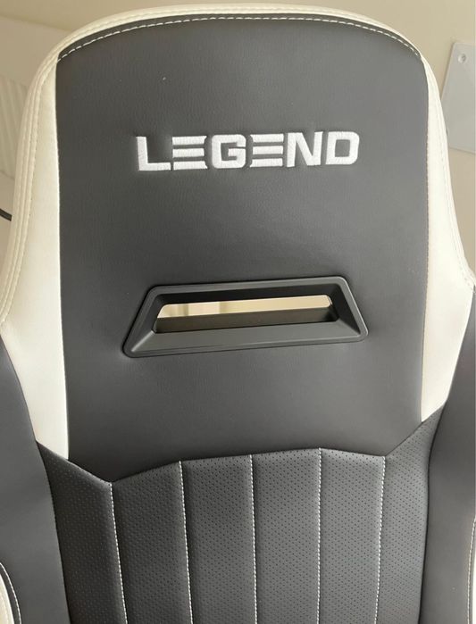 Cadeira gamer / escritório excelente