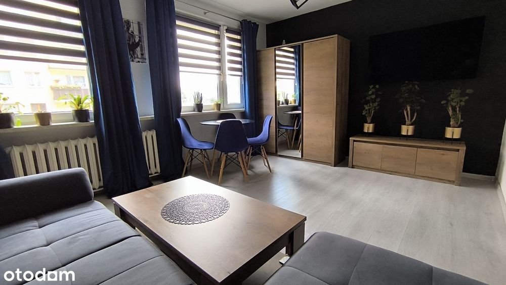 przytulny pokój z kuchnią