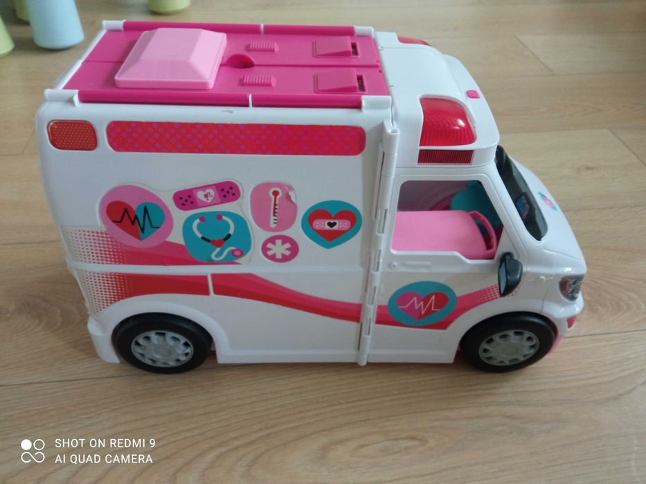 Kareta Barbie z akcesoriami