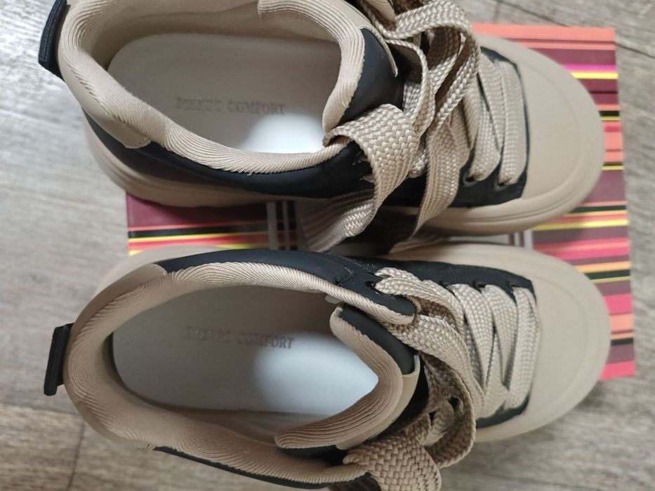 Ботинки,кросівки