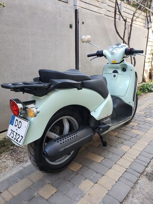 Скутер Aprilia Scarabeo 150