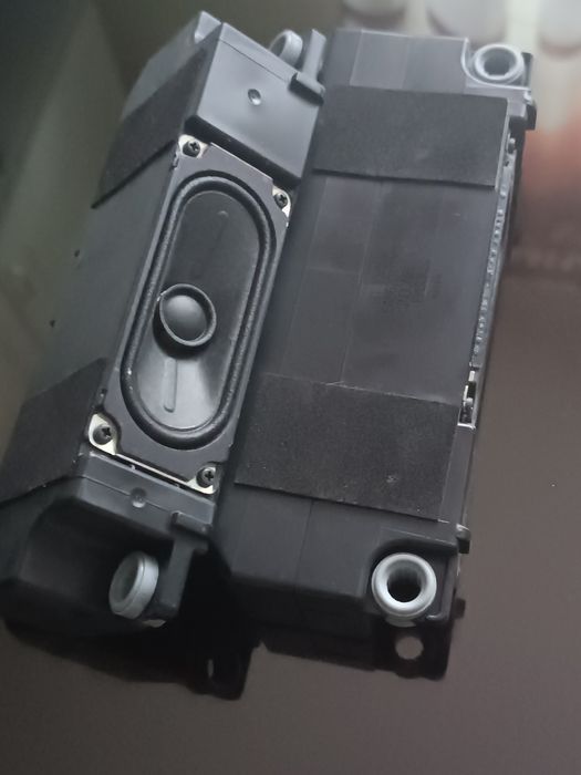 Głośniki telewizora LG