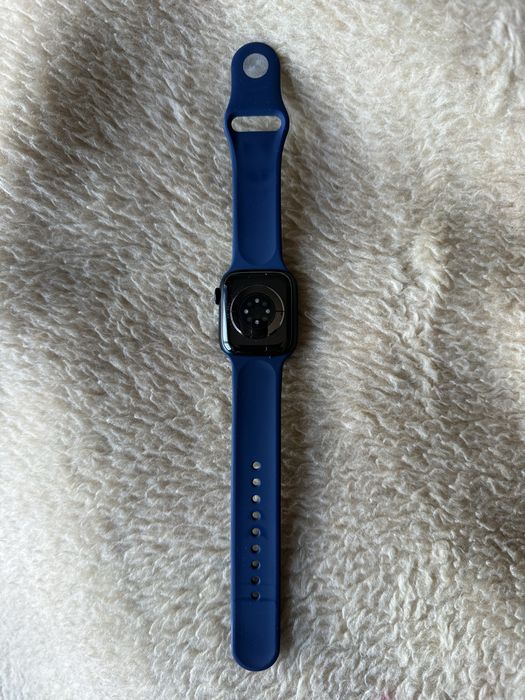 Apple Watch 8  32gb