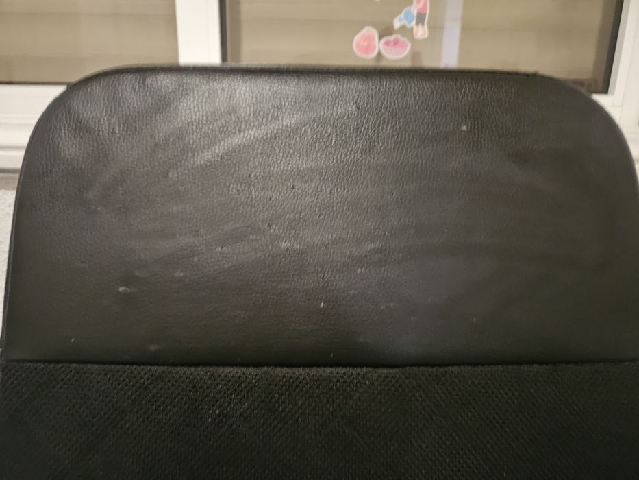 Cadeira preta de escritório