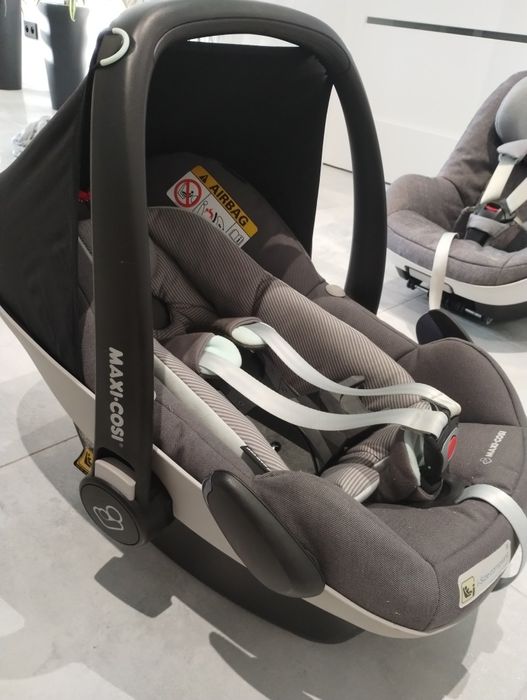 Fotelik Maxi Cosi Peble Plus - 45-75 cm, max waga 12 kg, nosidełko