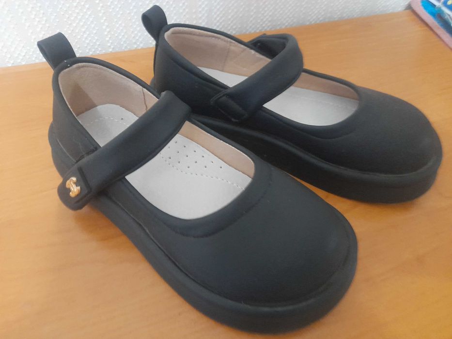 Туфлі дитячі шкільні