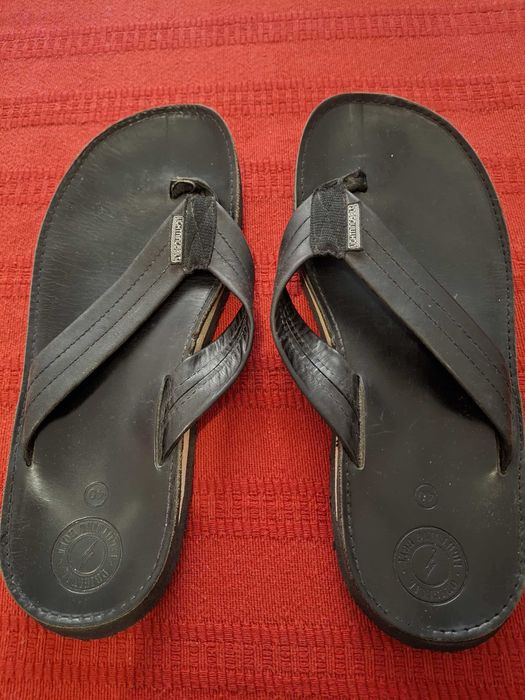 Chinelos (novos) - LIGHTNING BOLT - pretos, pele, tamanho 40/41