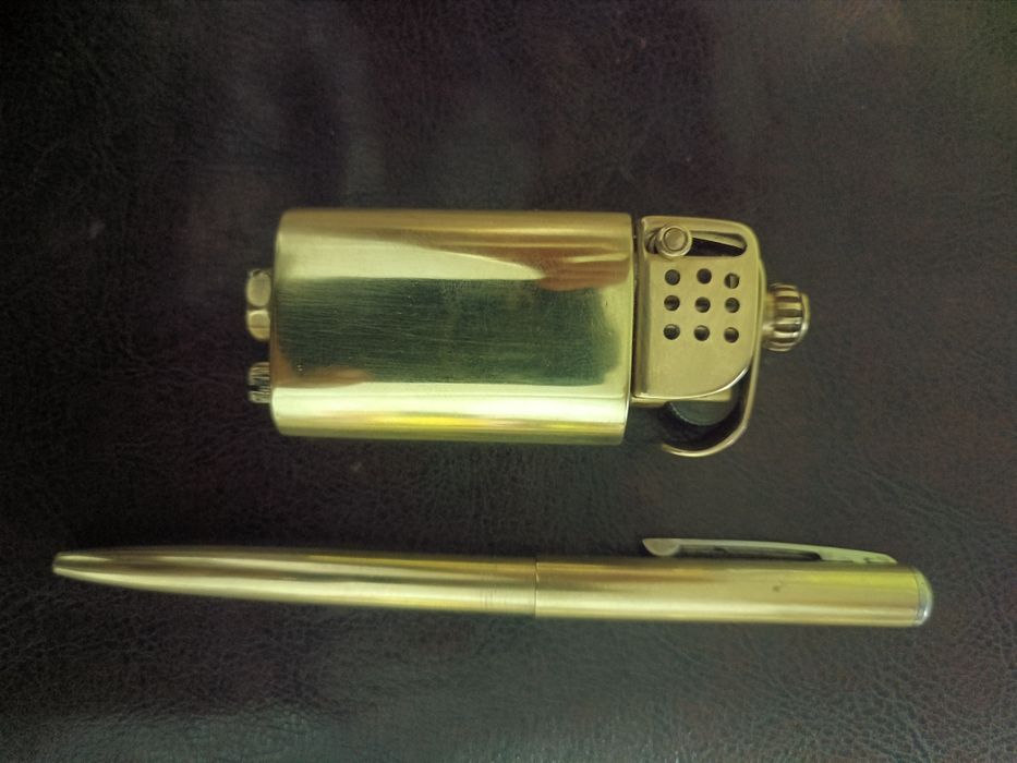 Зажегалка Бензиновая.
