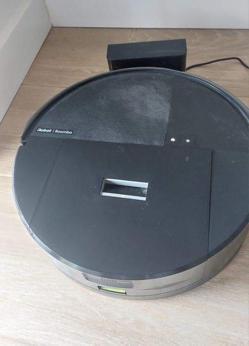 Aspirador Robô IROBOT Roomba 205