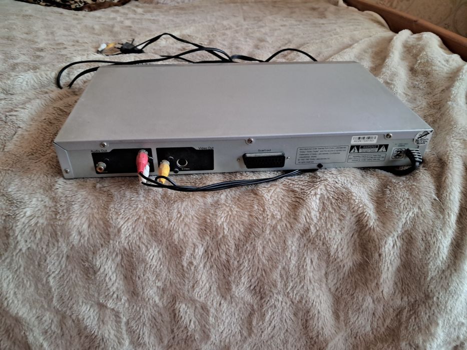 Продам dvd плеер Mustek