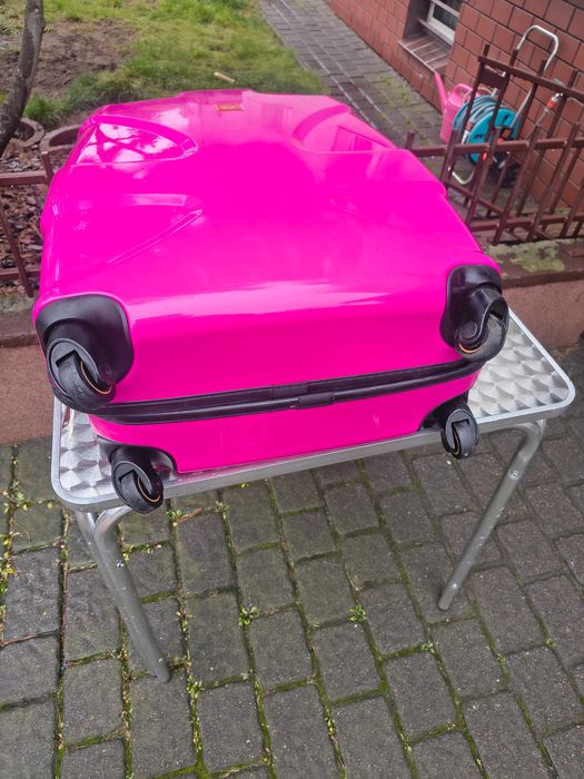 walizka titan rozowa 65x45x25cm