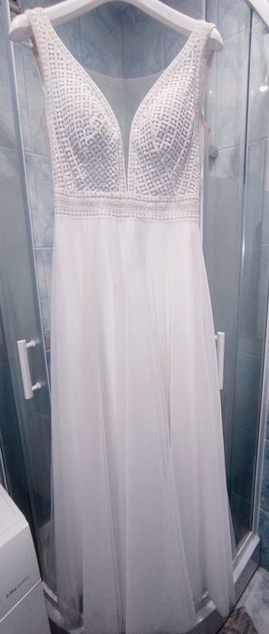 Piękna suknia ślubna