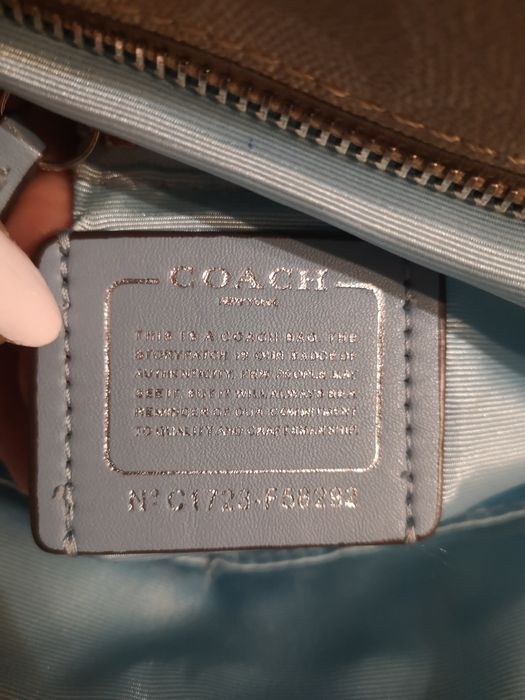Torebka coach mieści a4