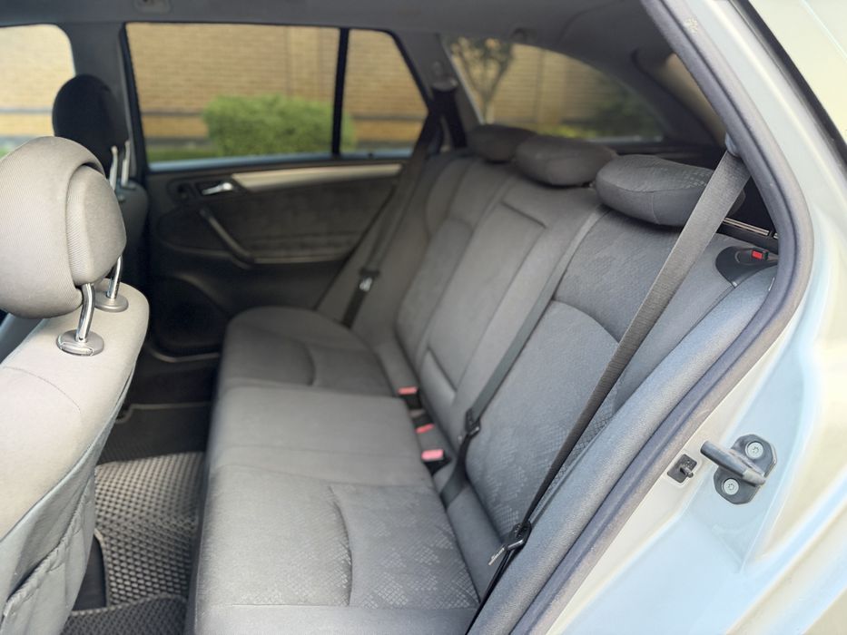 Mercedes C Class w203 на автоматі 1.8  Газ/бенз