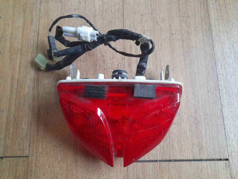 FAROL STOP OEM SUZUKI GSX-R 6 0 0 2 0 0 8