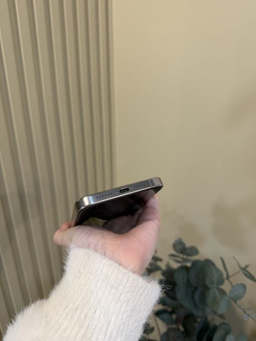 Used IPHONE 15 Pro Max 256 Natural Titanium Neverlock