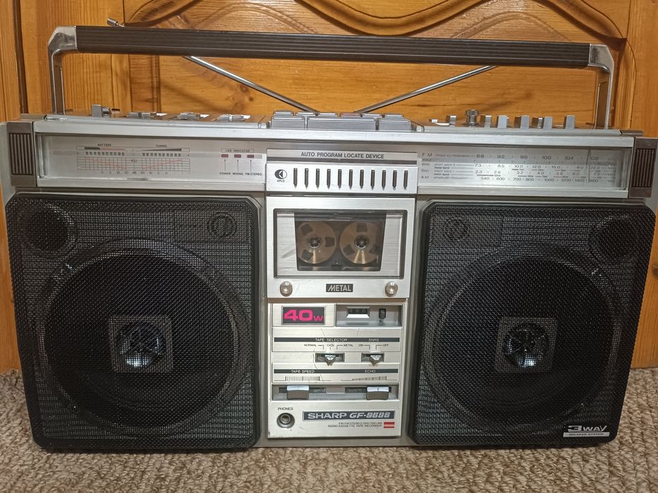 SHARP GF 9696 Магнитола