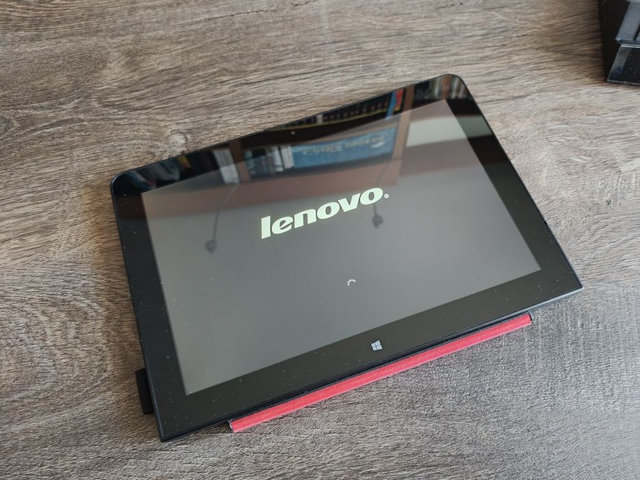 Lenovo Tablet 10 + dockstation