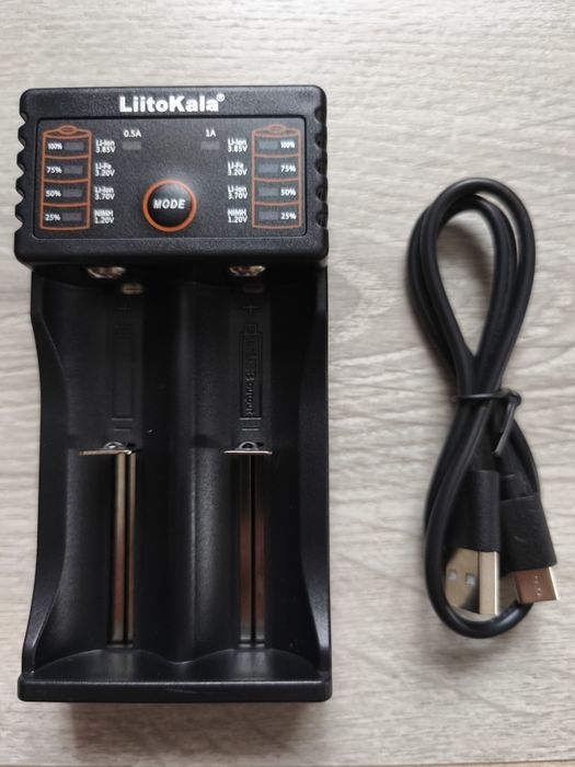 Litokala  Lii 202 Зарядное устройство