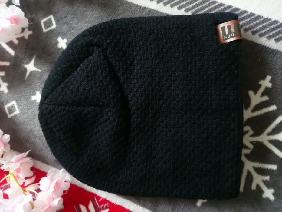 Męska czapka jesienno zimowa typu beanie uniwersalna