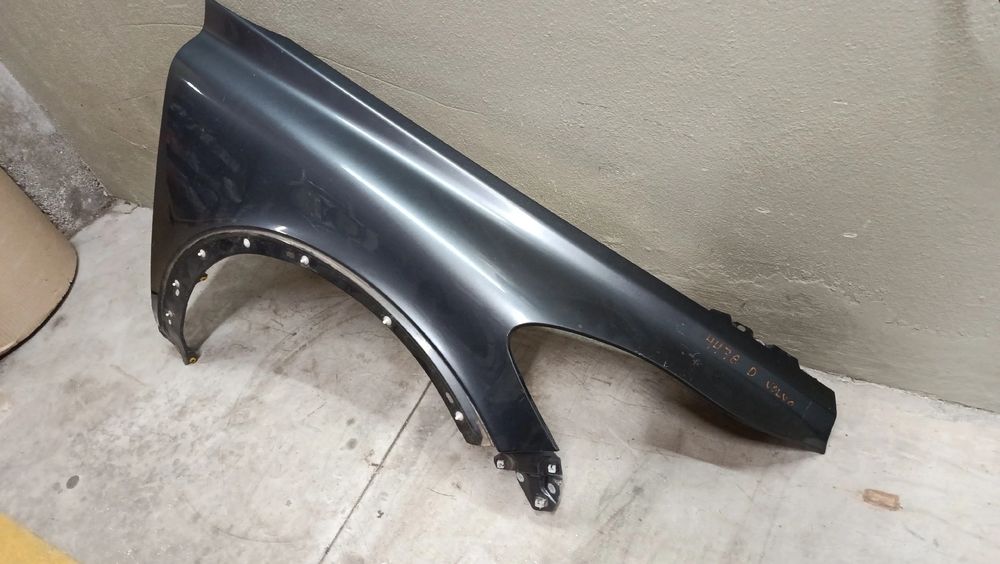 Guarda-lamas direito VOLVO C30