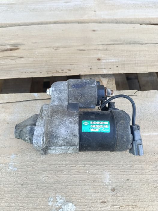 Ниссан примера р11 крышка багажника  Primera p11  кришка багажника