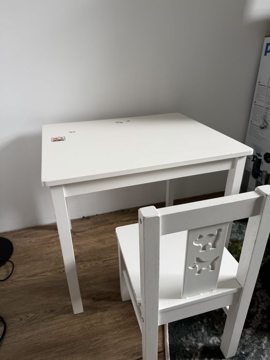 Stolik dziciecy Ikea