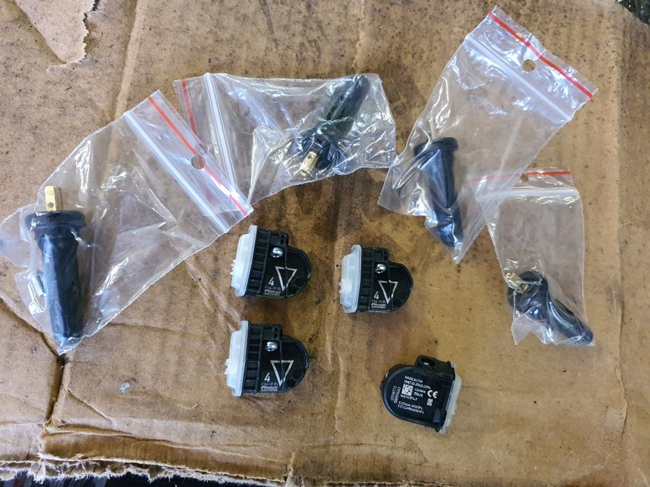 Czujniki ciśnienia TPMS Opel Karl Astra Chevrolet Camaro Cadillac