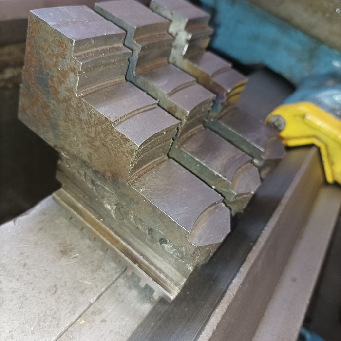 Патрон токарний 200 мм. Поляк