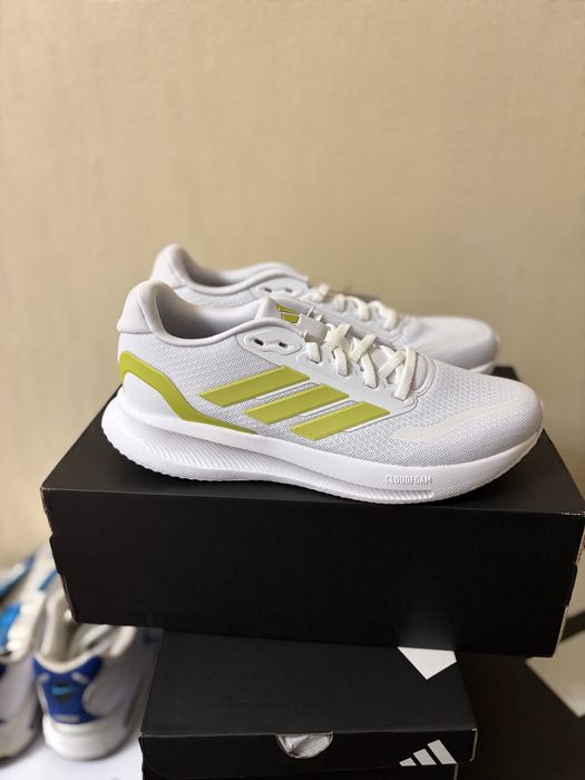 Новые ОРИГИНАЛ оригінал кроссовки кросівки Adidas адидас  Runfalcon 5