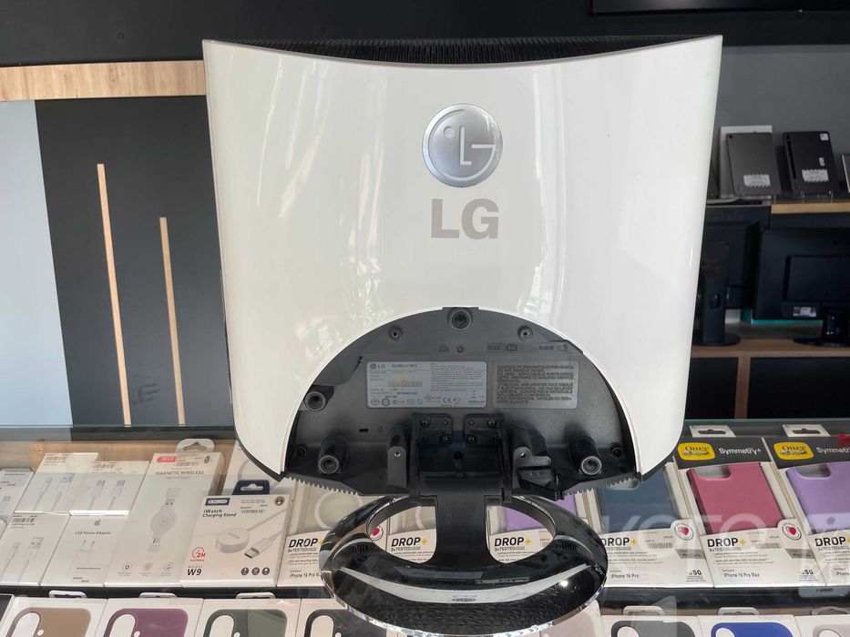 Monitor LG L1740PQ + GW 3 MSC