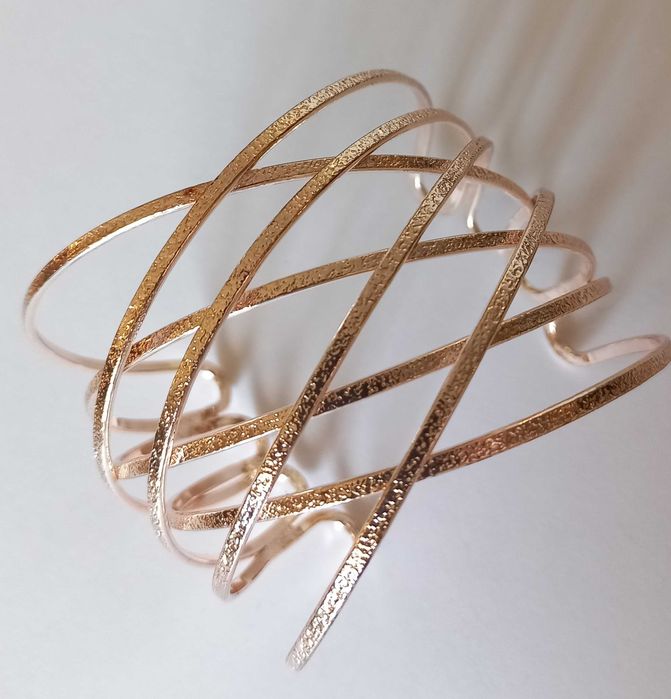 Conjunto de várias pulseiras