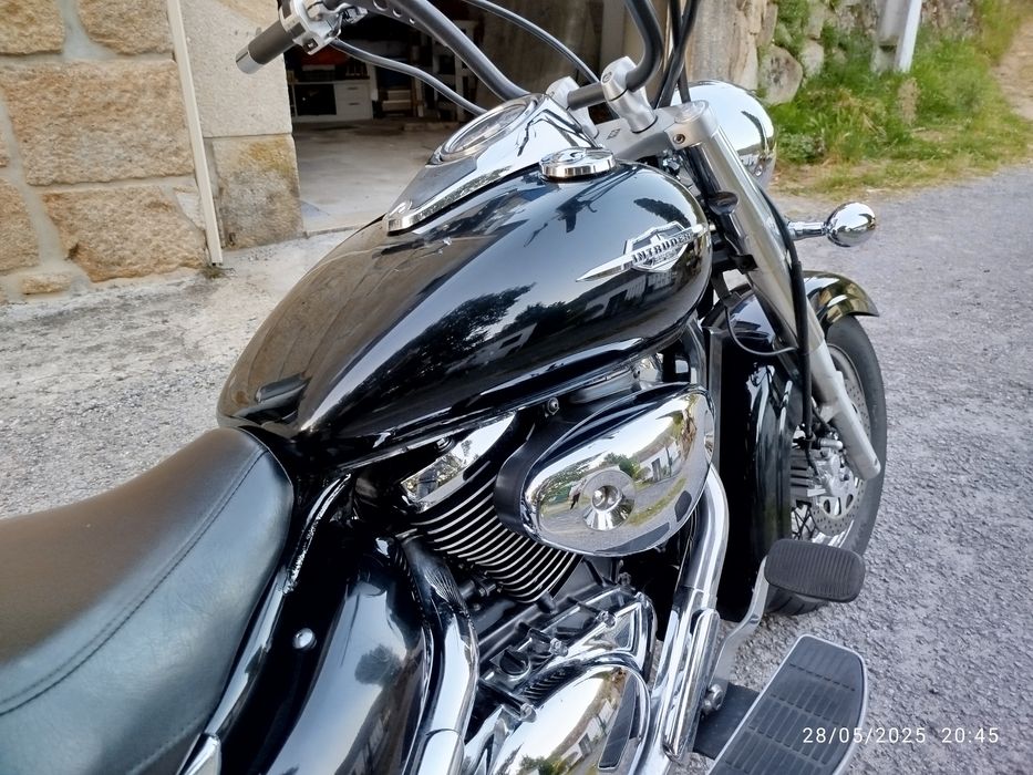 Vendo moto em excelente estado