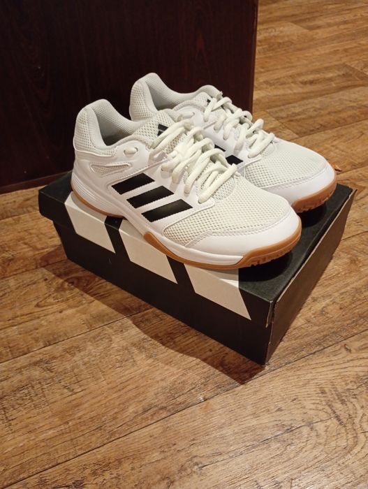 Sprzedam buty anty poślizgowe