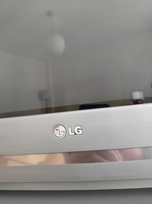 Telewizor LG 27 cali