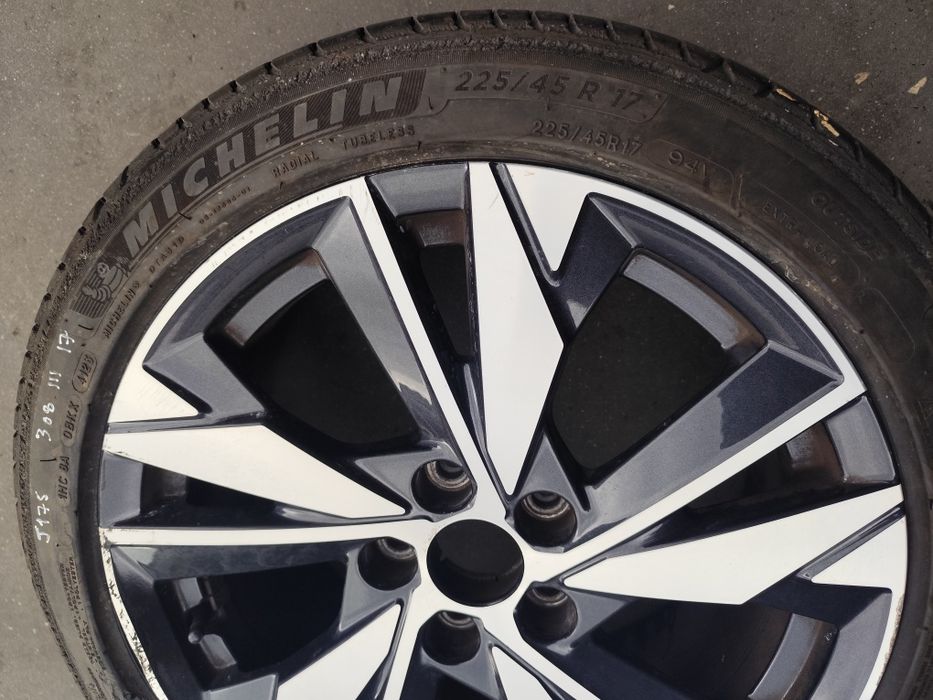 Peugeot 308 III - Jante 17 - J175