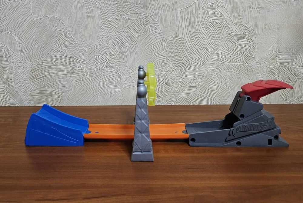 ігровий набір Hot Wheels Action  Вежа