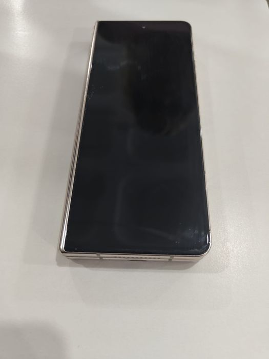 Samsung galaxy Z fold 4