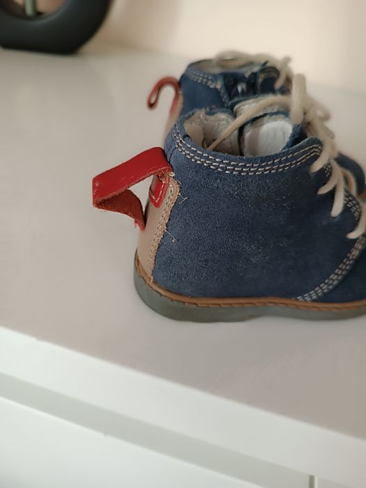 Buty trzewiki rozm. 19 Bartek
