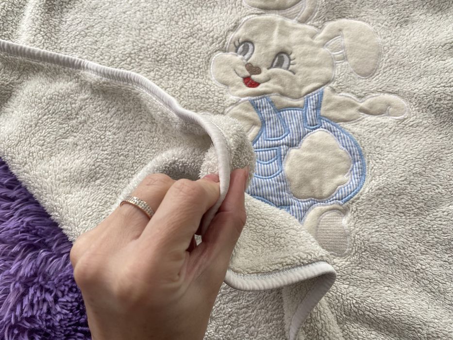 Одіяло 88*88 см дитяче молочного кольору