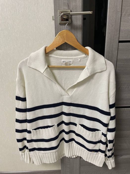 Продаю светр Holly Whyte розмір XS