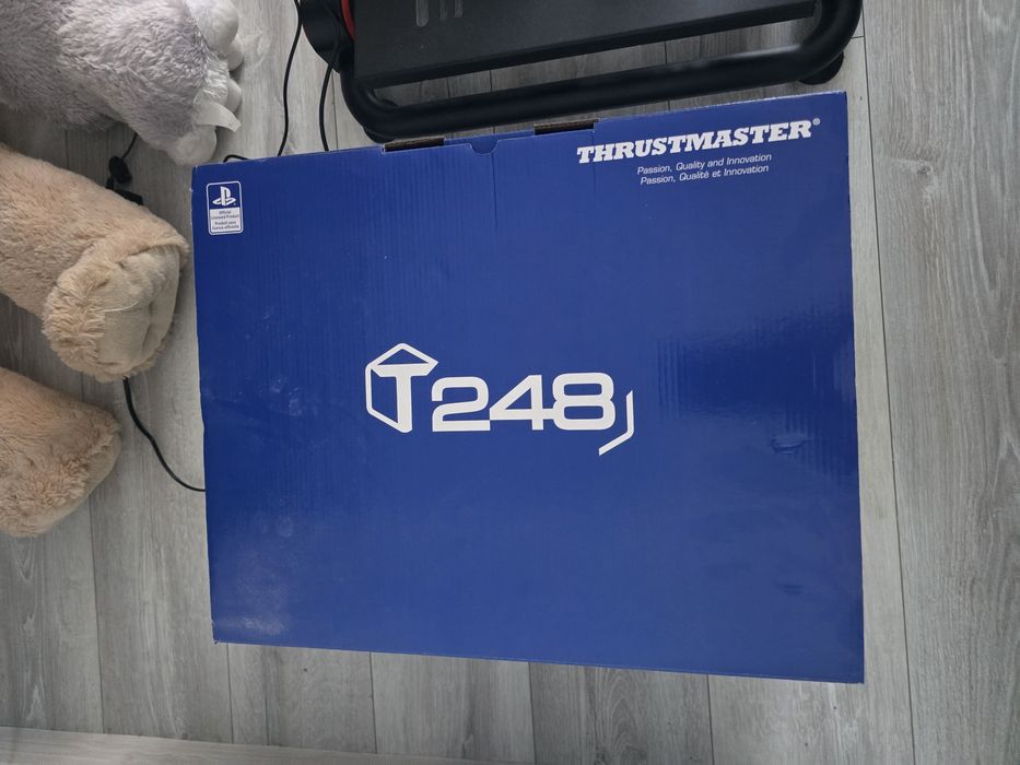 Kierowca thrustmaster t248