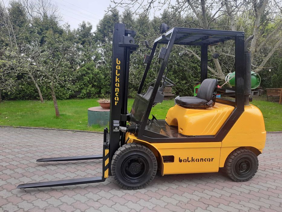 BUŁGAR 2,5t DV1786 2005r Perkins 4P lpg udt wozek widlowy balkancar gpw gliwice